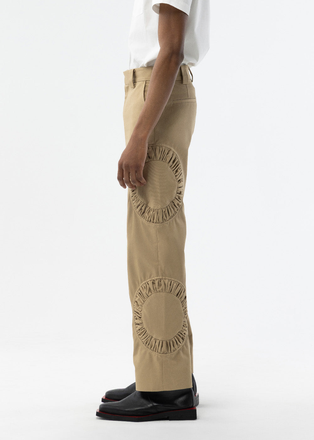 ANICRU Cotton Twill Benny Pant in khaki, side view