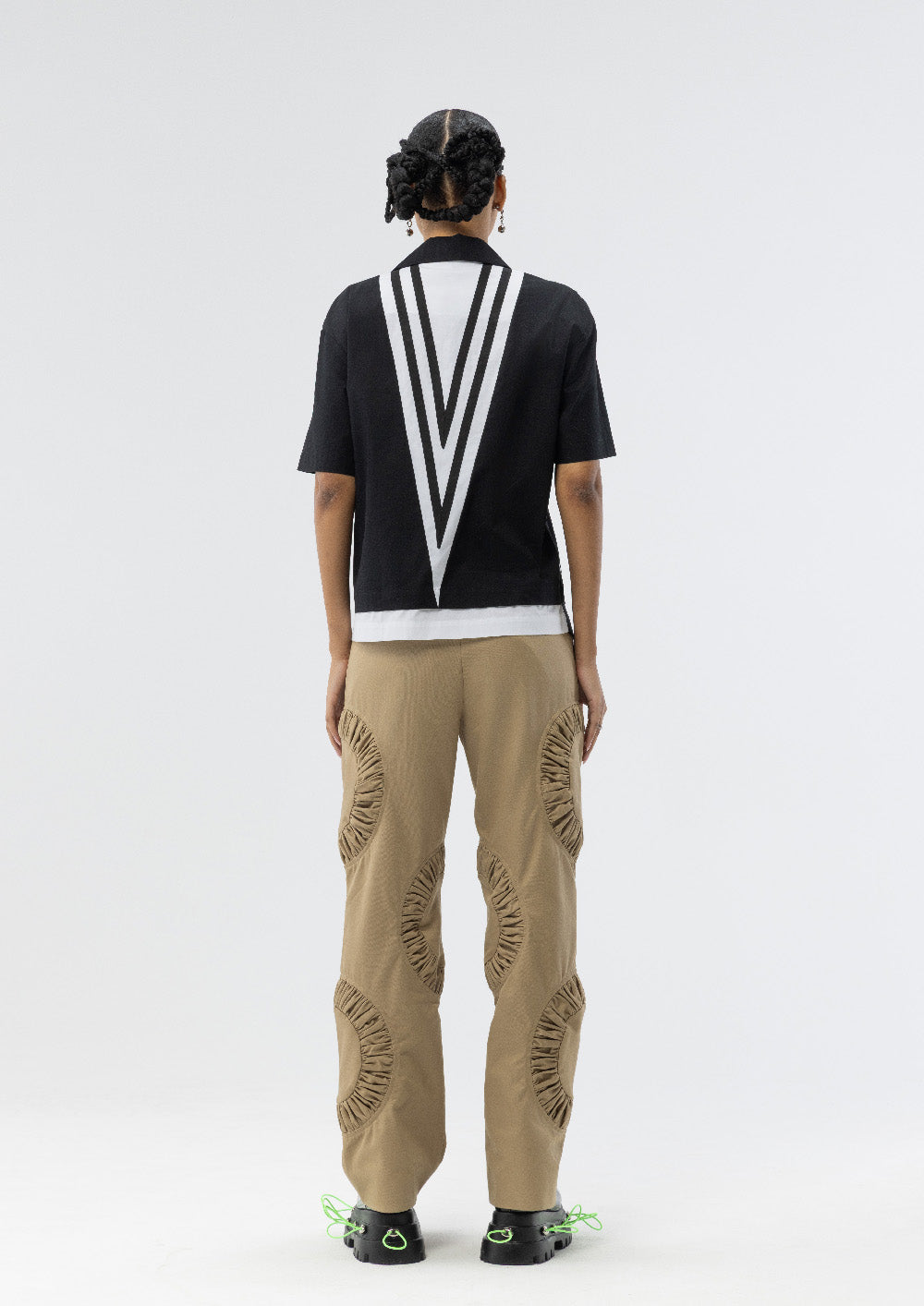 ANICRU Cotton Twill Benny Pant in khaki, back view