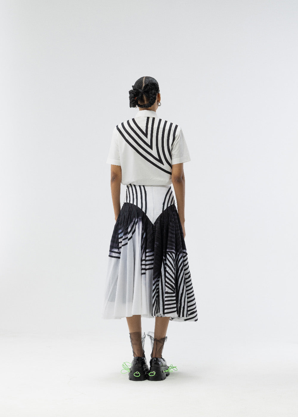 ANICRU Ville Shirt, bias topstitching detailing, back view 
